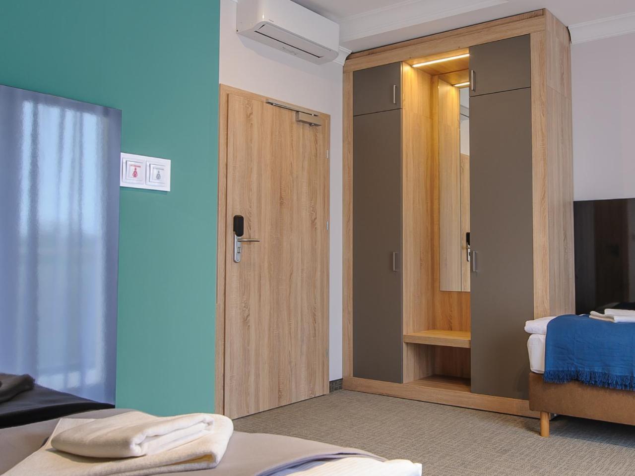 Akacja Medical Resort チェホチネク エクステリア 写真